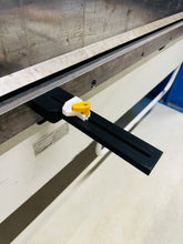 Lade das Bild in den Galerie-Viewer, Abkanthilfe für Schwenkbiegemaschine