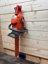 Lade das Bild in den Galerie-Viewer, Motorsäge Wandhalter Stihl Husqvarna