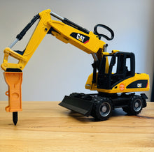 Lade das Bild in den Galerie-Viewer, Bruder Bagger Abbruchhammer Hydraulikhammer Anbaugerät