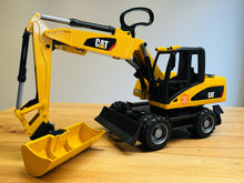 Lade das Bild in den Galerie-Viewer, Bruder Bagger Rototilt Rotator Tiltrotator Schwenkrotator Schaufel