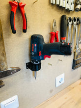 Lade das Bild in den Galerie-Viewer, Bosch 12V Akkuschrauber Wandhalter