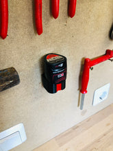 Lade das Bild in den Galerie-Viewer, 2x Milwaukee 12V Akkuhalter