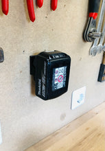 Lade das Bild in den Galerie-Viewer, 2x Makita 18V Akkuhalter