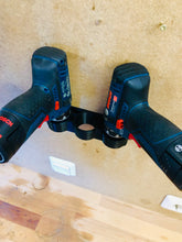 Lade das Bild in den Galerie-Viewer, Bosch 12V Akkuschrauber Wandhalter (3-er)