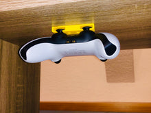 Lade das Bild in den Galerie-Viewer, PlayStation 5 Controller Tischhalter