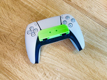 Lade das Bild in den Galerie-Viewer, PlayStation 5 Controller Tischhalter
