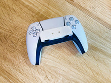 Lade das Bild in den Galerie-Viewer, PlayStation 5 Controller Tischhalter