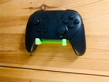 Lade das Bild in den Galerie-Viewer, Nintendo Switch Pro Controller Wandhalter