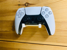 Lade das Bild in den Galerie-Viewer, PlayStation 5 Controller Wandhalter