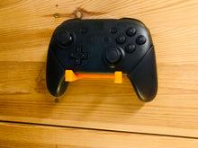Lade das Bild in den Galerie-Viewer, Nintendo Switch Pro Controller Wandhalter