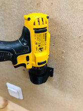 Lade das Bild in den Galerie-Viewer, DeWalt 10,8V Akkuschrauber Wandhalter