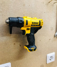 Lade das Bild in den Galerie-Viewer, DeWalt 10,8V Akkuschrauber Wandhalter