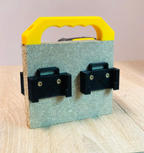 Lade das Bild in den Galerie-Viewer, DeWalt 18V Akkutragehalter