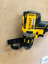 Lade das Bild in den Galerie-Viewer, DeWalt 18V Akkuschrauber Wandhalter (2-er)