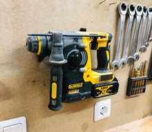 Lade das Bild in den Galerie-Viewer, DeWalt Bohrhammer Wandhalter
