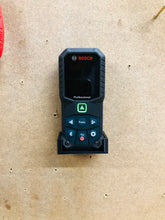 Lade das Bild in den Galerie-Viewer, Bosch GLM50-27 CG Entfernungslaser Wandhalter