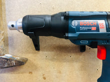 Lade das Bild in den Galerie-Viewer, Bosch 12V Trockenbauschrauber Wandhalter