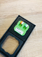 Lade das Bild in den Galerie-Viewer, Loxone Touch Tree Busch Jäger B+J Future Line Adapter Rahmen