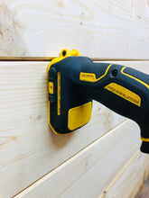 Lade das Bild in den Galerie-Viewer, 2x DeWalt 18V Geräte Gerätehalter Maschinenhalter Akkuschrauber Halter Decke