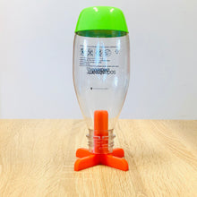 Lade das Bild in den Galerie-Viewer, Soda Stream Abtropfhilfe für Plastikflaschen