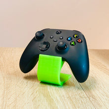 Lade das Bild in den Galerie-Viewer, Controllerhalter für xBox One