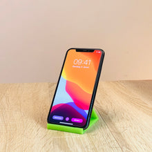 Lade das Bild in den Galerie-Viewer, Handyhalter