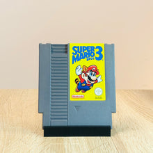 Lade das Bild in den Galerie-Viewer, Nintendo Entertainment System NES Spielhalter