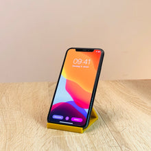 Lade das Bild in den Galerie-Viewer, Handyhalter