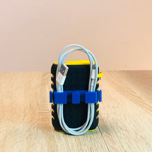 Lade das Bild in den Galerie-Viewer, Powerbank Kabelhalter