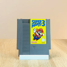 Lade das Bild in den Galerie-Viewer, Nintendo Entertainment System NES Spielhalter