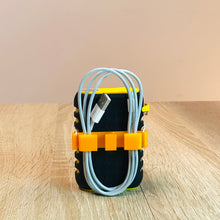 Lade das Bild in den Galerie-Viewer, Powerbank Kabelhalter