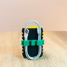 Lade das Bild in den Galerie-Viewer, Powerbank Kabelhalter