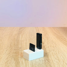 Lade das Bild in den Galerie-Viewer, SD Karten/USB Stick Halter