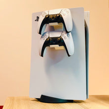 Lade das Bild in den Galerie-Viewer, PlayStation 5 2-fach Controllerhalter