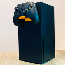 Lade das Bild in den Galerie-Viewer, xBox Series X Controllerhalter