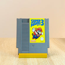 Lade das Bild in den Galerie-Viewer, Nintendo Entertainment System NES Spielhalter