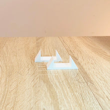 Lade das Bild in den Galerie-Viewer, Vertikalhalter für xBox One, One S und One X