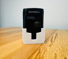 Lade das Bild in den Galerie-Viewer, Motorola Advisor TPG 2200 Pager FME Wandhalter Halter Halterung Wand
