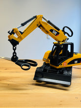Lade das Bild in den Galerie-Viewer, Bruder Bagger Magnetsortierer Baggermagnet Abbruchmagnet Schrottmagnet Anbau
