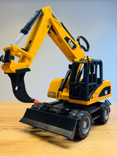 Lade das Bild in den Galerie-Viewer, Bruder Bagger Reißzahn Aufreißzahn Ripper Rodezahn Anbaugerät
