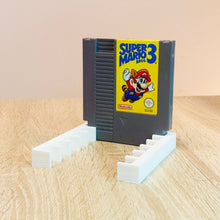 Lade das Bild in den Galerie-Viewer, Nintendo Entertainment System NES Spielehalter
