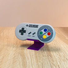 Lade das Bild in den Galerie-Viewer, Super Nintendo SNES Controllerhalter
