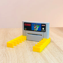 Lade das Bild in den Galerie-Viewer, Super Nintendo SNES PAL Spielehalter
