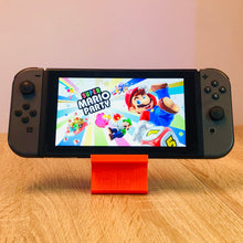 Lade das Bild in den Galerie-Viewer, Nintendo Switch Halter
