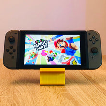 Lade das Bild in den Galerie-Viewer, Nintendo Switch Halter
