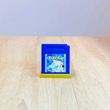 Lade das Bild in den Galerie-Viewer, GameBoy Classic Spielhalter
